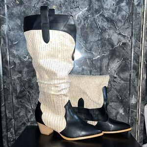 Stylish Black and Cream Women's Boots